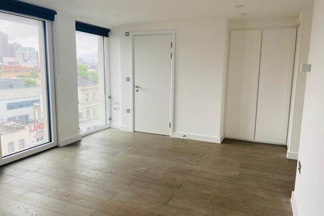 Flat to rent in 219 Commercial Road, London, Greater London