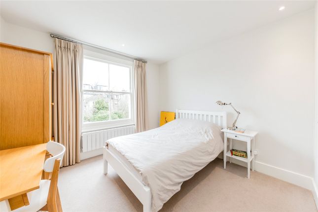 Terraced house for sale in Elm Grove Road, London