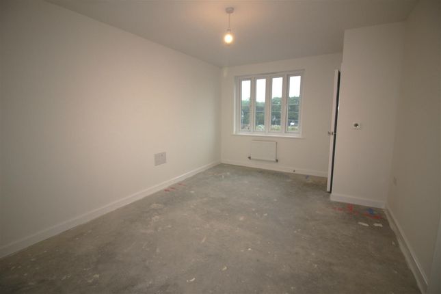 13, Trewithen Green, Saltash photo 3