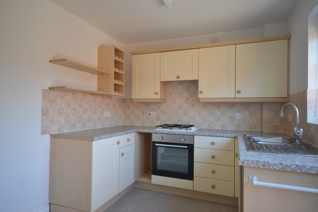 9C, Holyoake Road, Grimsby photo 2