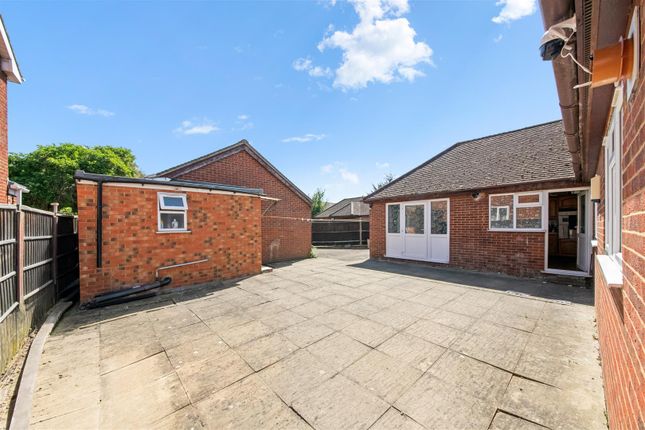 39, Gilpin Way, Hayes photo 4