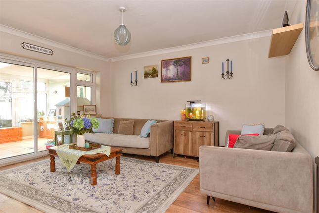 43, Neal Road, Sevenoaks photo 3