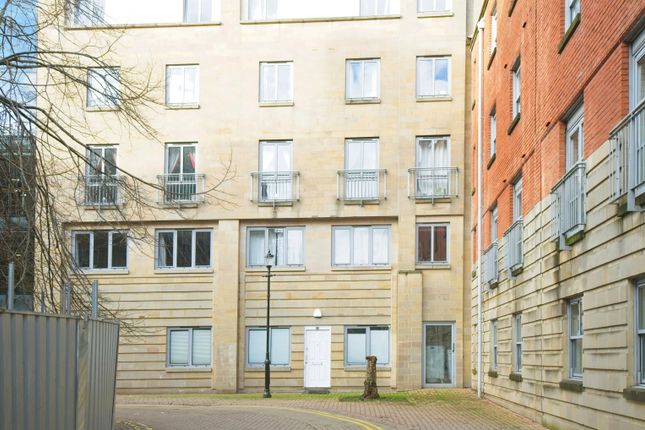 Flat for sale in St Stephens Mansions, Mount Stuart Square, Cardiff