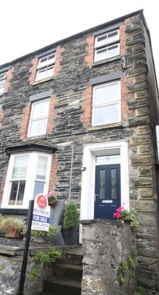 Thumbnail Terraced house for sale in London Road, Corwen