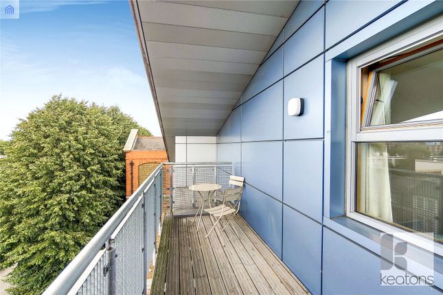 Thumbnail Flat for sale in Scholars Rise, Hungerford Road, London
