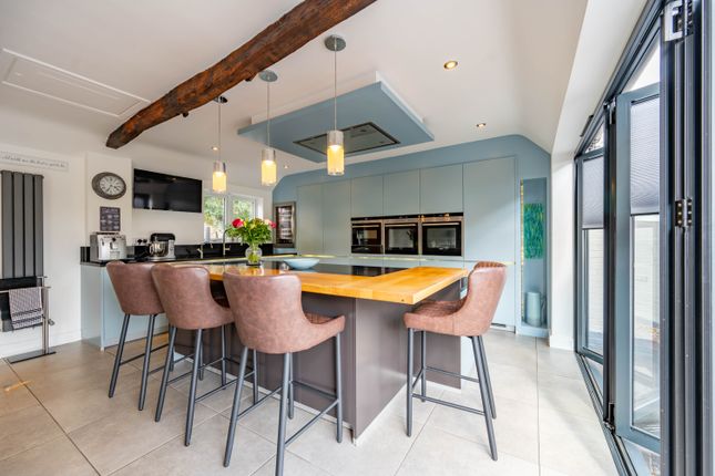 The Willows, 32, Main Street, Derby photo 4