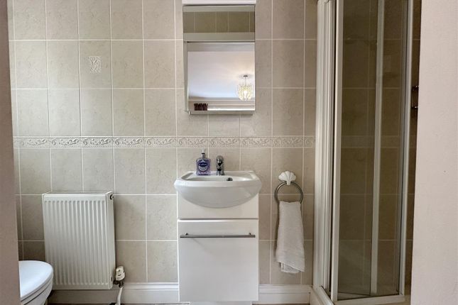 2, Hemingford Rise, Hastings photo 4