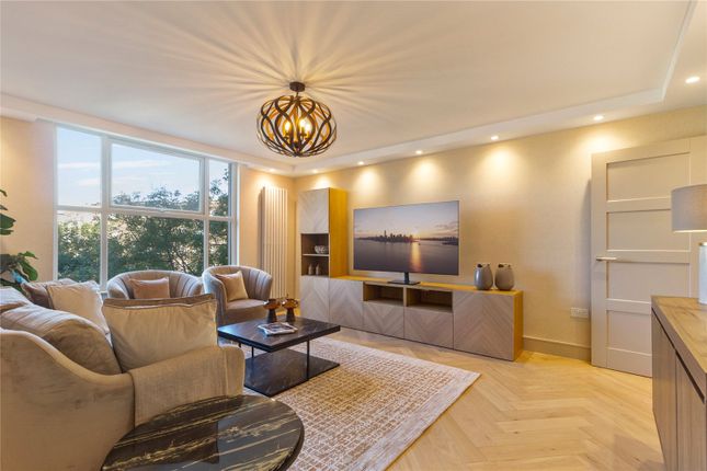 Flat 92, Boydell Court,, St. Johns Wood Park, London photo 3