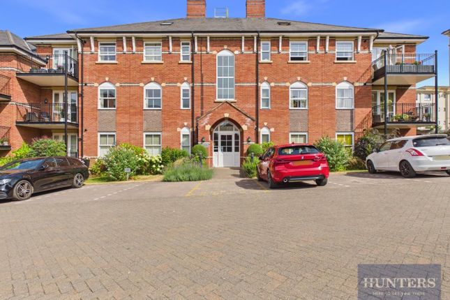 2-bed house on 19, Cedar Court, Cheltenham, £350,000