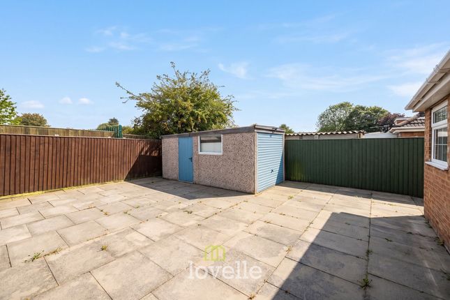 39 St. Christophers Road, Grimsby photo 4