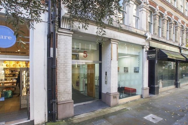 Office to let in St. Bride Street, London