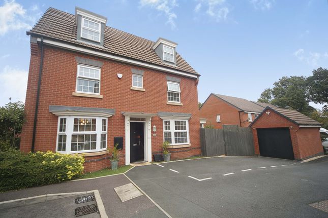Thumbnail Detached house for sale in Harris Close, Redditch, Worcestershire
