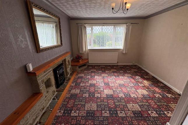 14, Thornton Old Road, Bradford photo 2