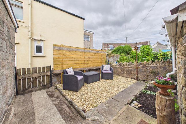 9a, Melbourne Terrace, Clevedon photo 2