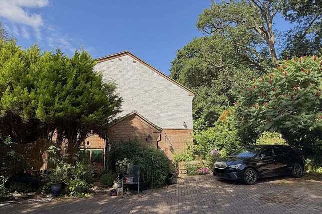 46 Foxtail Drive, Southampton photo 2