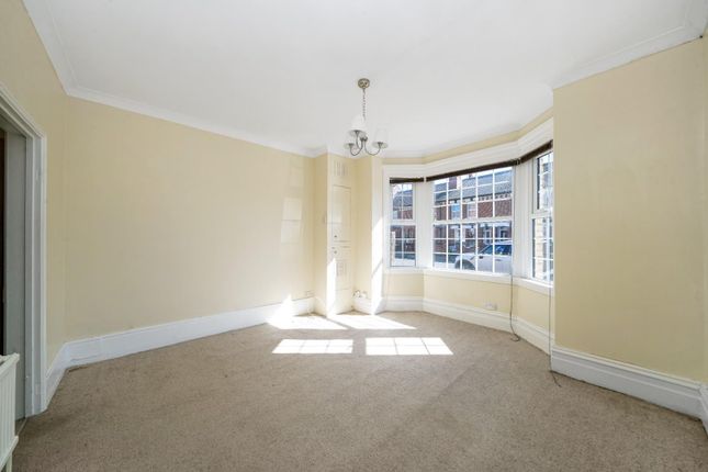 Flat for sale in Prince Of Wales Avenue, Reading