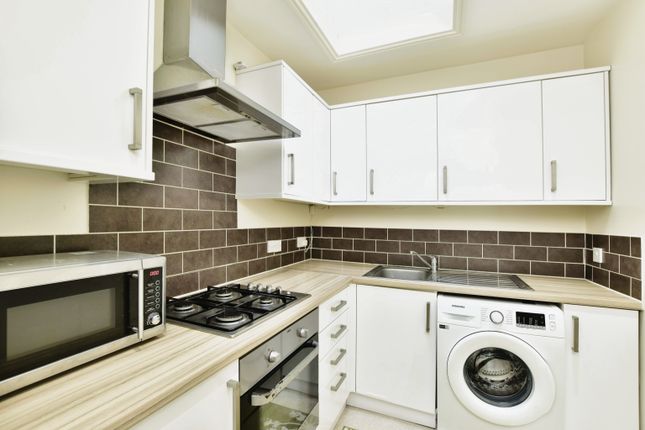 Flat for sale in 22 Melville Road, Maidstone