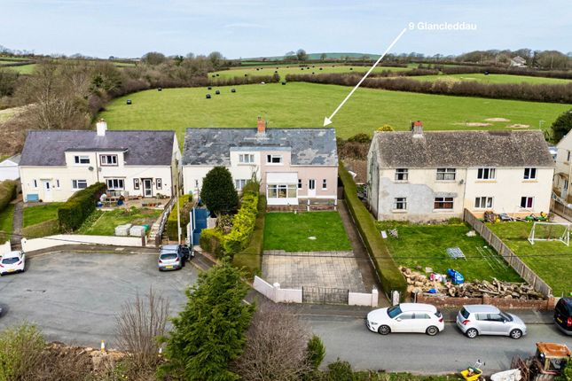 9 Glancleddau, Haverfordwest photo 3