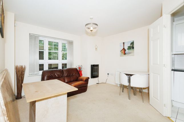 Flat for sale in Larch Gardens, Manchester, Greater Manchester