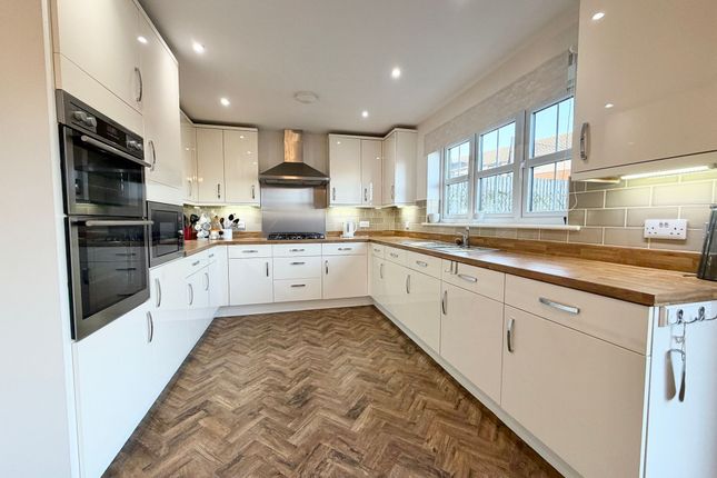 2 Chepstow Close, Carlisle photo 2