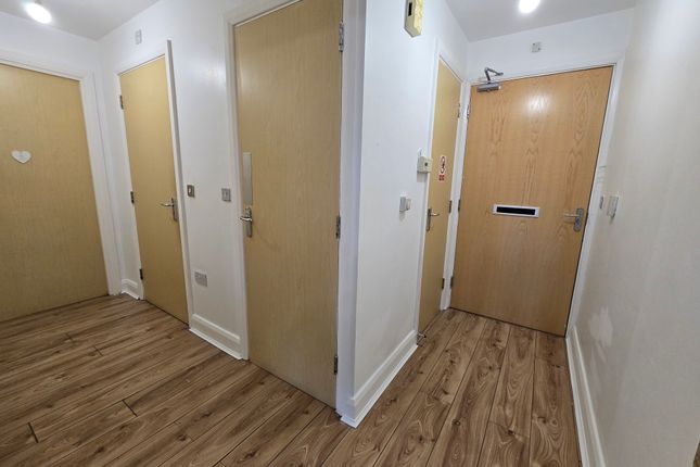 apartment 18, Bath Row, Birmingham photo 5
