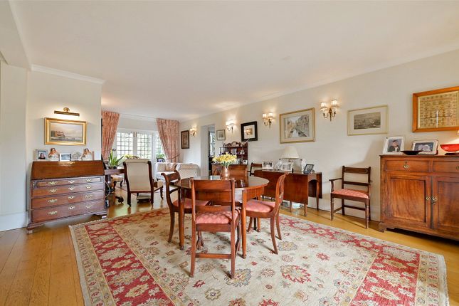 Orchard House,, Woodgreen, Oxfordshire photo 5