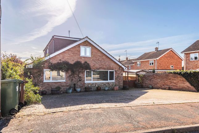 4-bed house on 16 Oakland Drive, Dereham, £350,000