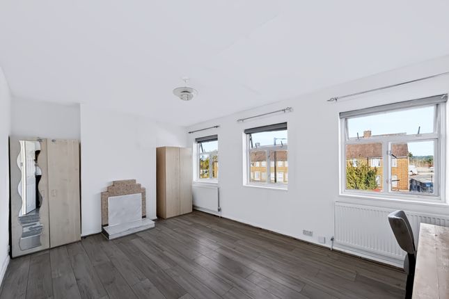 Hertford Road, Enfield photo 4