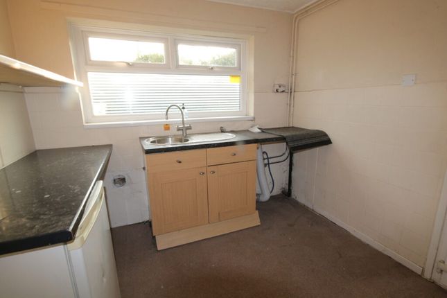 102, Sweethope Avenue, Ashington photo 4