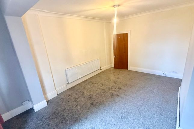 Flat 1a, Birmingham photo 3