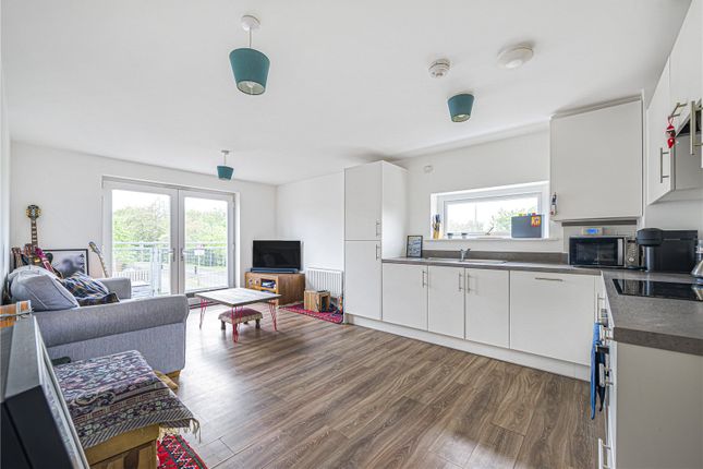 Flat 5, Kirby Heights, 27, Fourier Grove, Kent photo 3