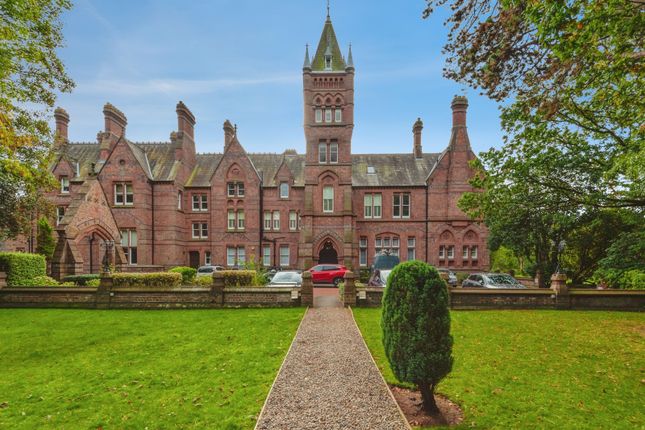 2-bed flat on Ye Priory Court, Merseyside, £430,000