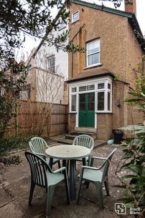 End terrace house for sale in Chisholm Road, Croydon
