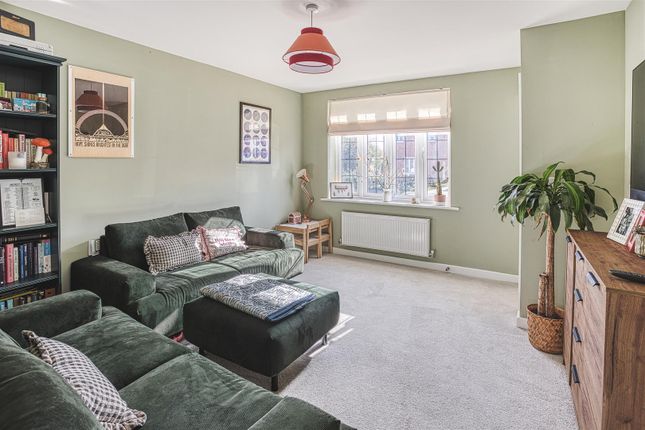 7, Cloudberry Close, Derby photo 3