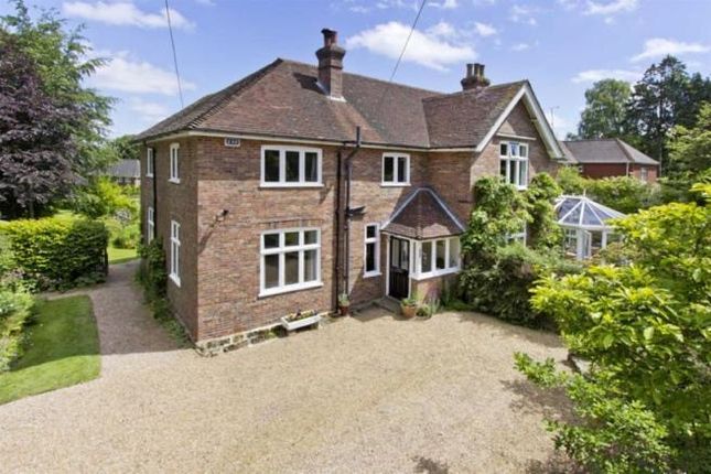 Thumbnail Detached house to rent in Goldsmiths Avenue, Crowborough, East Sussex