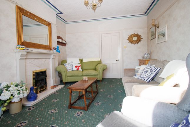 Flat for sale in The Crescent, Filey