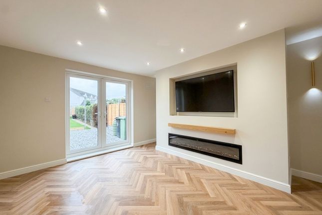 37 Gorse Rise, Grantham photo 3