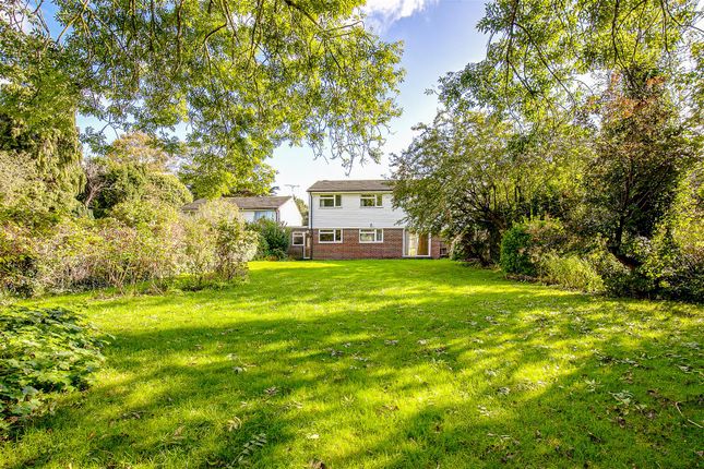 Thumbnail Detached house for sale in Ridge Langley, Sanderstead, South Croydon