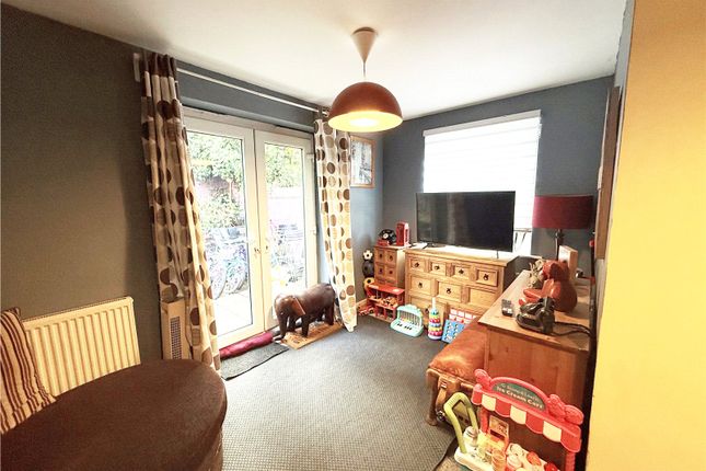 30, Wilfred Owen Close, Shrewsbury photo 3