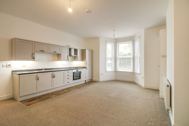 Flat to rent in Amelia Court, Hampshire
