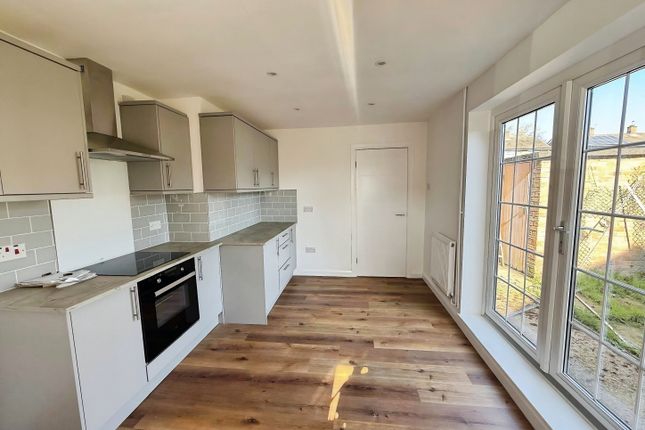 12, Laxton Drive, Mansfield photo 3