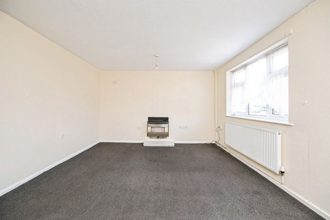 51b, Highfield Road, Dudley photo 2