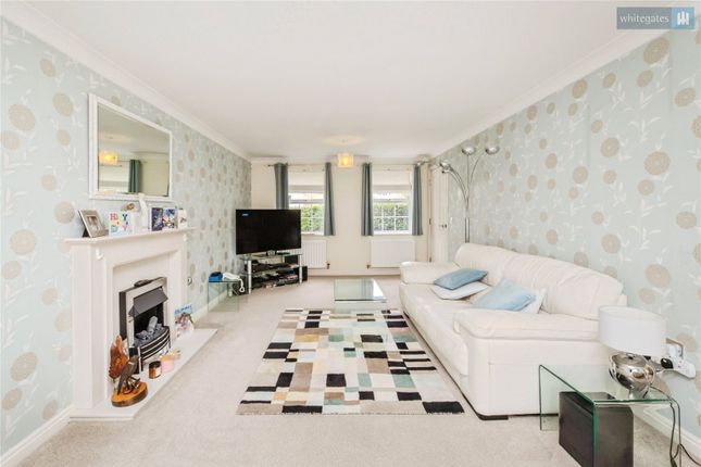 26, St. Augustines Drive, Crewe photo 4