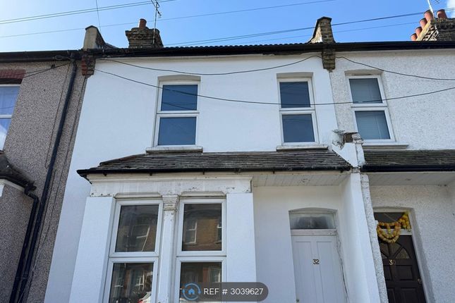 Brookdene Road, London photo 2