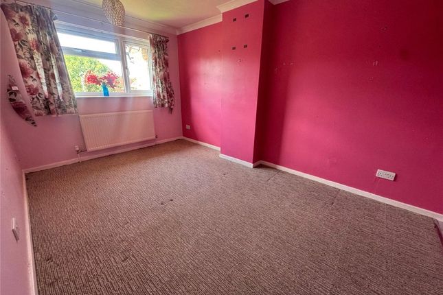 13, Cheveney Walk, Kent photo 4