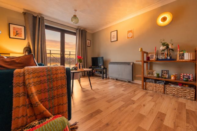 Anson Court, Atlantic Wharf, Cardiff photo 4