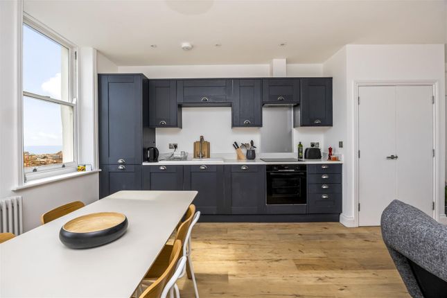 Flat 3, 78, Buckingham Road, Brighton photo 4