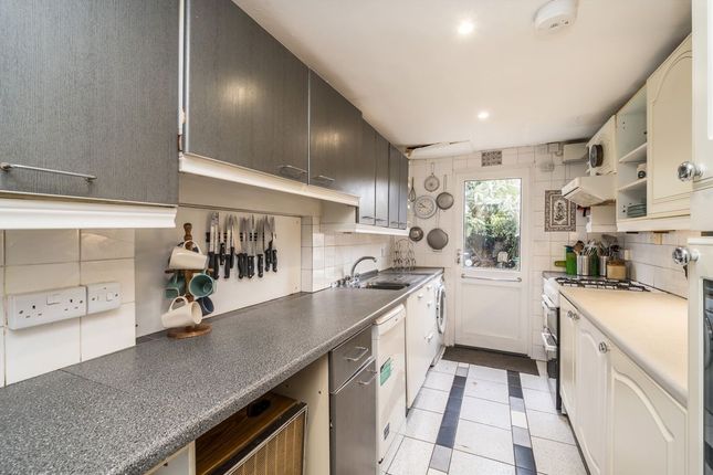 90, Ferndale Road, London photo 2