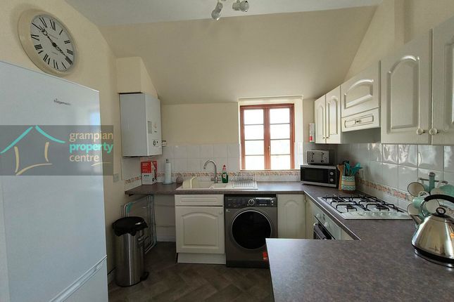 21 Pitgaveny Quay, Lossiemouth photo 5