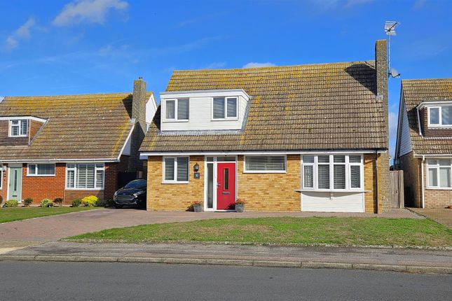 3-bed bungalow on 32, Grenham Road, Birchington, £2,000/mo